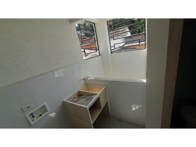 Apartamento de 3 alcobas en venta en El Llanito, Girón, 62 m² · foto 19 de 19