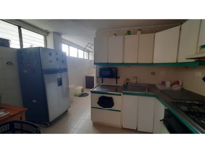 Apartamento de 4 alcobas en venta en Cañaveral, Floridablanca, 108 m² · foto 8 de 24