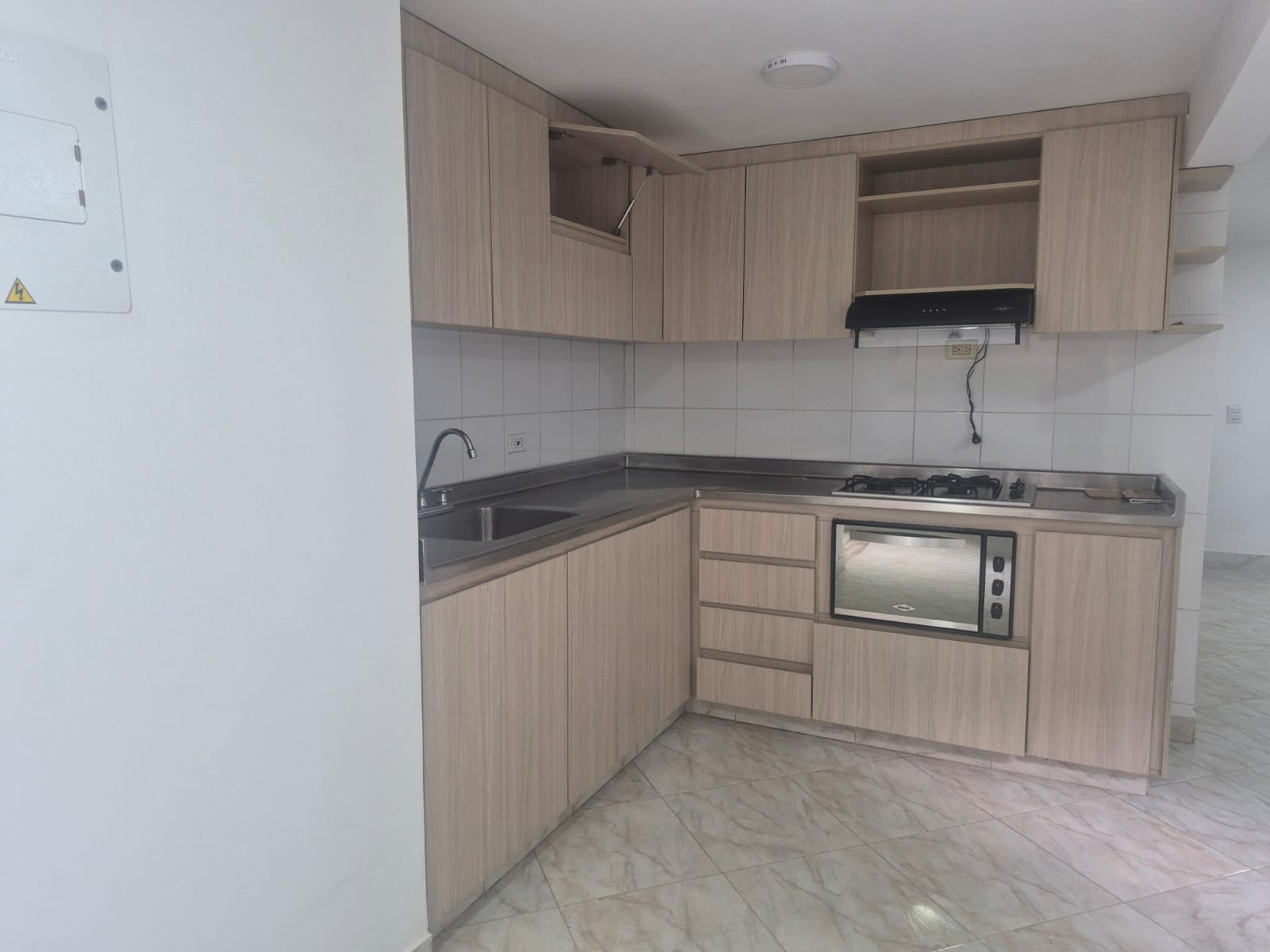 Apartamento en venta en El Poblado, Medellín · foto 8 de 15