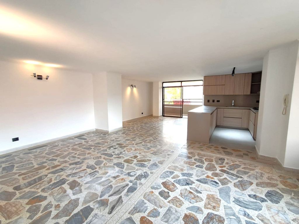 Apartamento en arriendo en Laureles, Medellín · foto 4 de 20