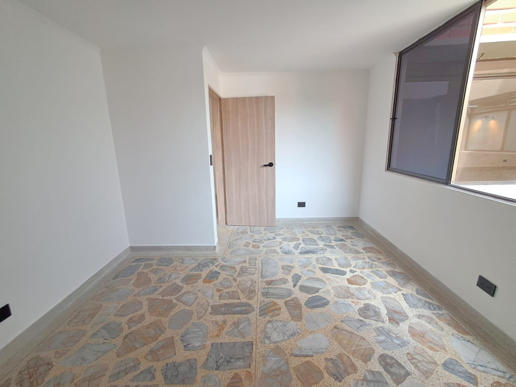 Apartamento en arriendo en Laureles, Medellín · foto 6 de 20