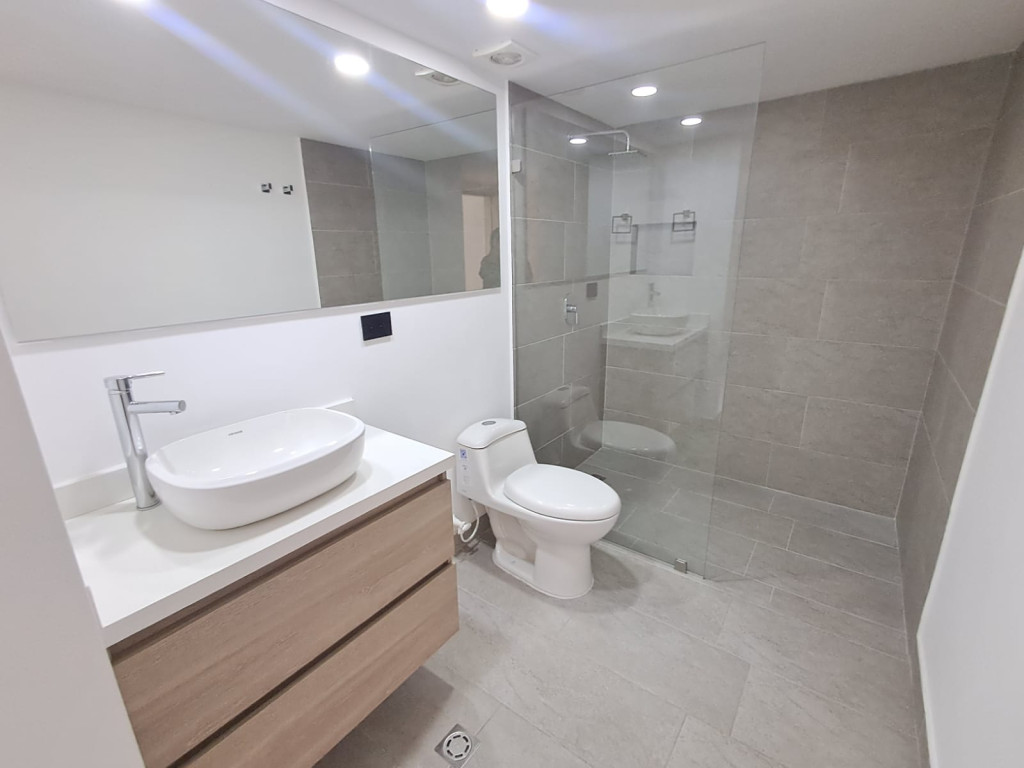 Apartamento en arriendo en Laureles, Medellín · foto 7 de 20