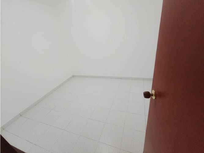 Apartamento de 3 alcobas en venta en C. Torres De Monterredondo, Bucaramanga, 76 m² · foto 9 de 15