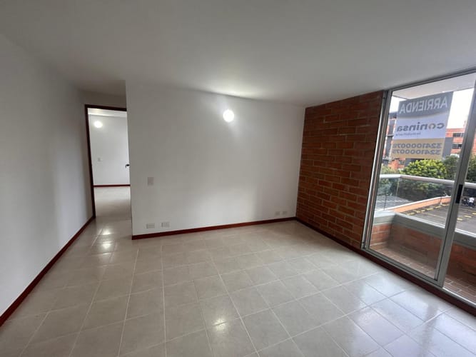 Apartamento de 2 alcobas en arriendo en Castropol, Medellín, 55 m² · foto 6 de 21