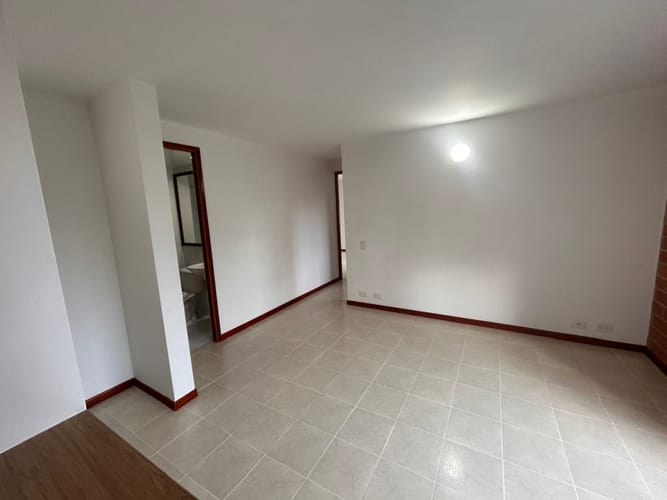 Apartamento de 2 alcobas en arriendo en Castropol, Medellín, 55 m² · foto 15 de 21