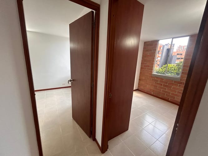 Apartamento de 2 alcobas en arriendo en Castropol, Medellín, 55 m² · foto 16 de 21