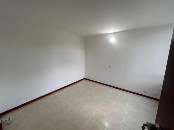 Apartamento de 2 alcobas en arriendo en Castropol, Medellín, 55 m² · foto 19 de 21