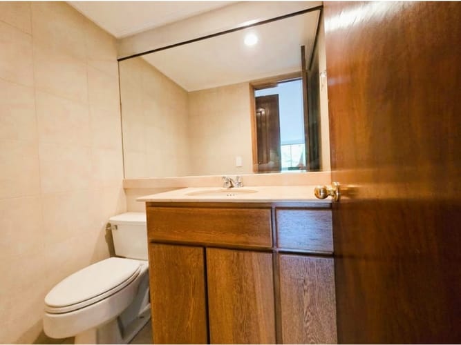 Apartamento de 4 alcobas en arriendo en El Poblado, Medellín, 210 m² · foto 8 de 20