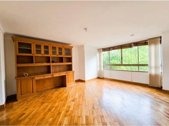 Apartamento de 4 alcobas en arriendo en El Poblado, Medellín, 210 m² · foto 11 de 20