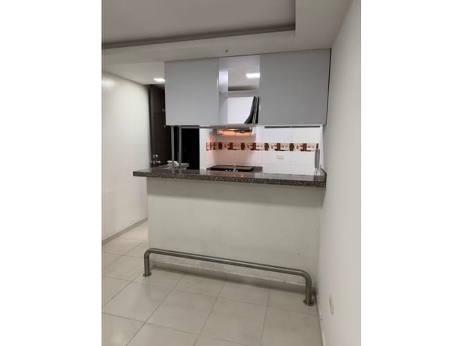 Apartamento de 2 alcobas en venta en Paseo Del Puente, Piedecuesta, 53 m² · foto 4 de 13