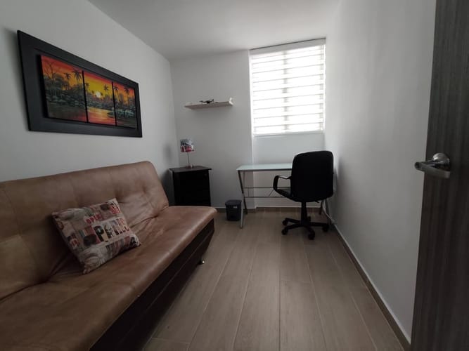 Apartamento de 3 alcobas en arriendo en Cuatro Esquinas, Rionegro, 57 m² · foto 7 de 17
