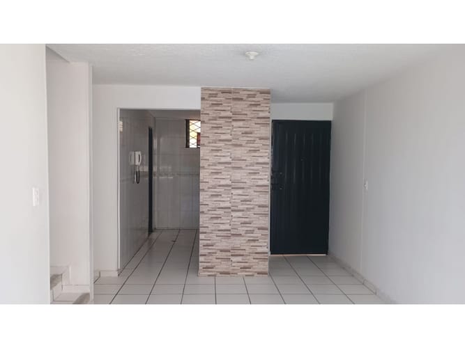 Apartamento de 4 alcobas en venta en Coaviconsa, Bucaramanga, 121 m² · foto 4 de 24