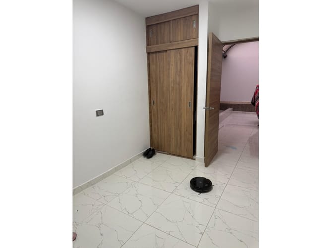 Casa de 5 alcobas en venta en Los Colores, Medellín, 371 m² · foto 7 de 24