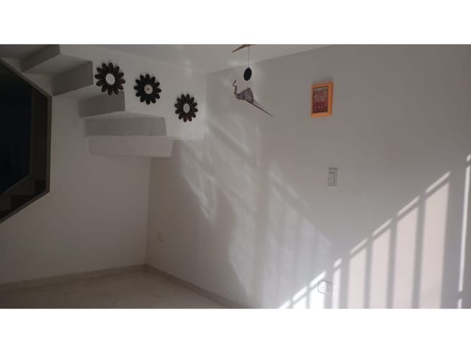 Casa de 4 alcobas en venta en Lagos Iii, Floridablanca, 142 m² · foto 4 de 24