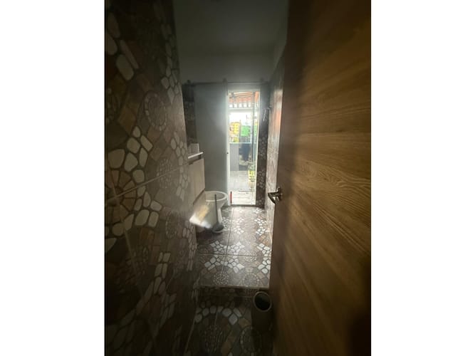 Casa de 5 alcobas en venta en Los Colores, Medellín, 371 m² · foto 8 de 24