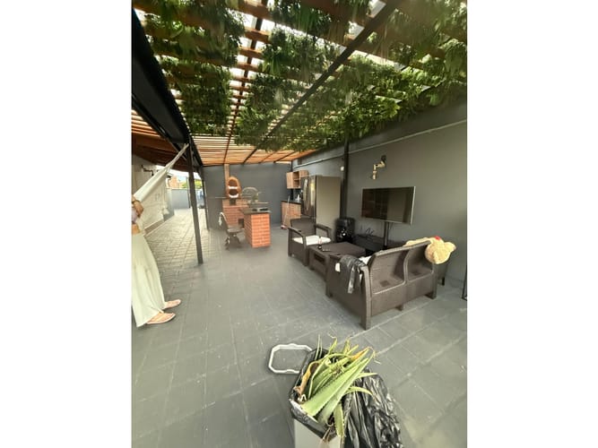 Casa de 5 alcobas en venta en Los Colores, Medellín, 371 m² · foto 9 de 24