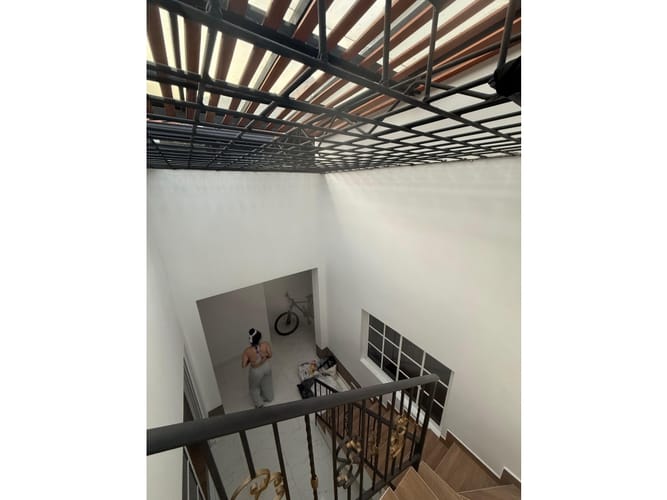 Casa de 5 alcobas en venta en Los Colores, Medellín, 371 m² · foto 12 de 24