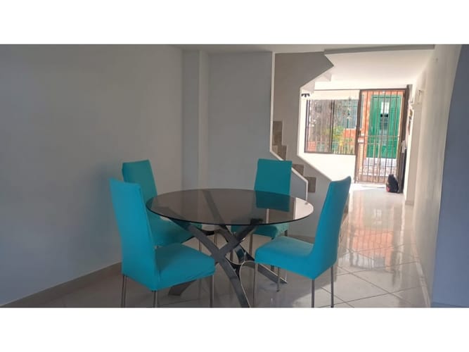 Casa de 4 alcobas en venta en Lagos Iii, Floridablanca, 142 m² · foto 12 de 24