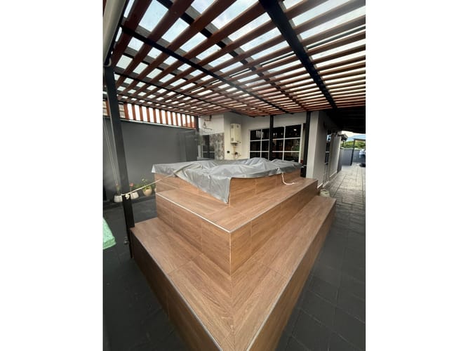 Casa de 5 alcobas en venta en Los Colores, Medellín, 371 m² · foto 19 de 24
