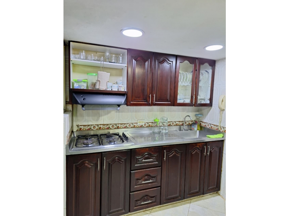 Apartamento en venta en La Milagrosa, Medellín · foto 7 de 17