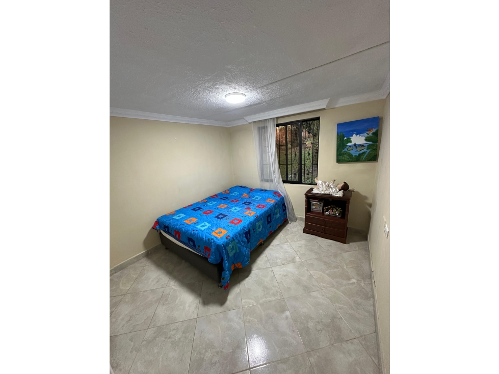 Apartamento en venta en La Milagrosa, Medellín · foto 11 de 17