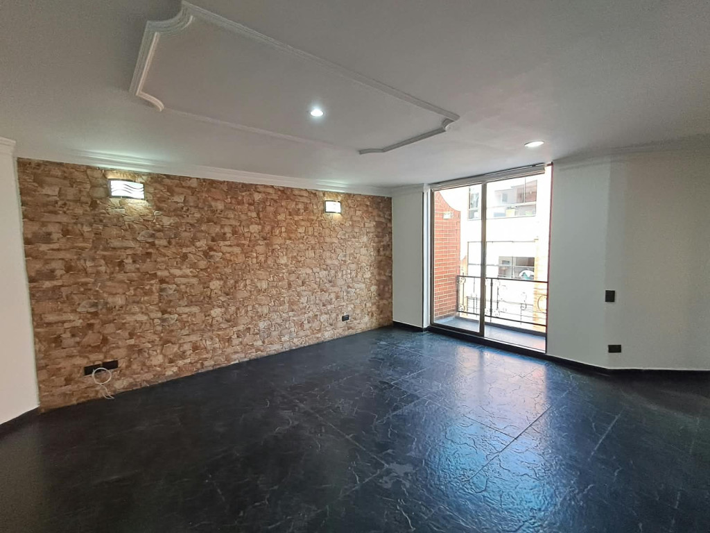 Apartamento en venta en Pasadena, Bogotá · foto 2 de 24