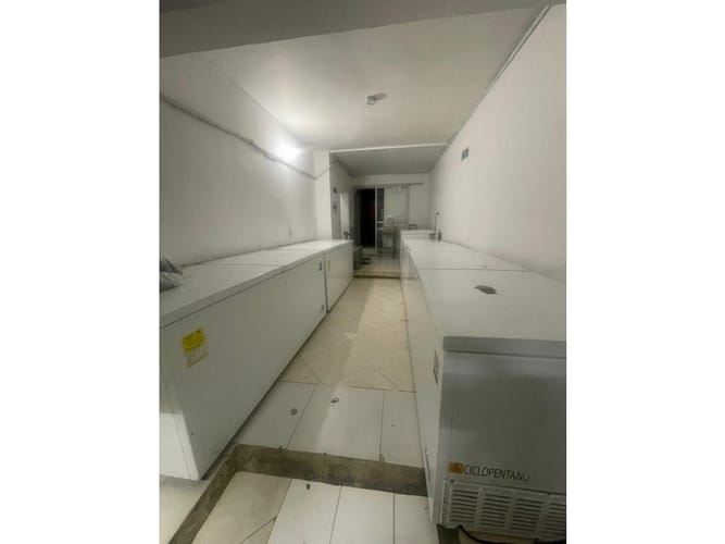 Local en venta en Andalucia, Bello, 75 m² · foto 11 de 13