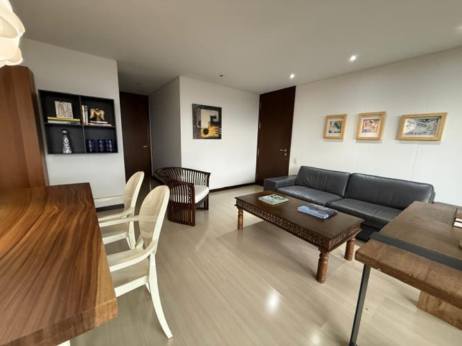 Apartamento de 2 alcobas en arriendo en El Tesoro, Medellín, 105 m² · foto 5 de 21