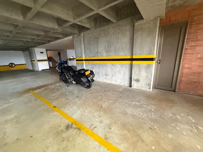 Apartamento de 2 alcobas en arriendo en El Tesoro, Medellín, 105 m² · foto 21 de 21