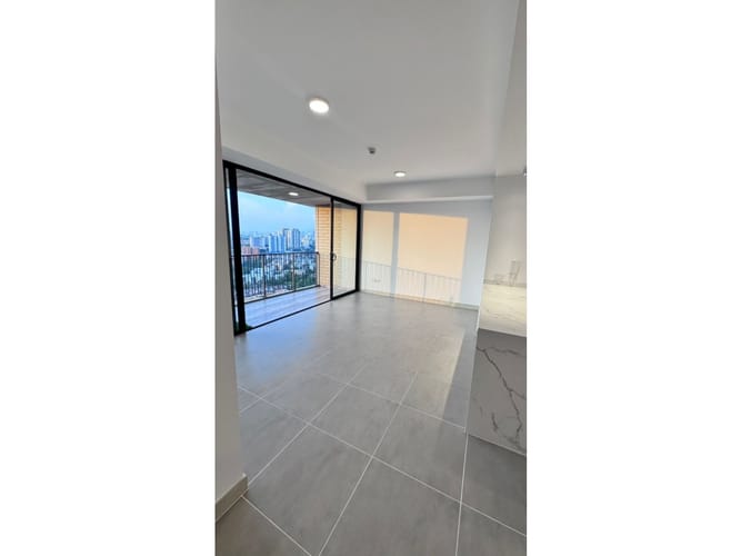 Apartamento en venta en Cañaveral, Floridablanca · foto 2 de 13