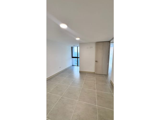 Apartamento en venta en Cañaveral, Floridablanca · foto 7 de 13
