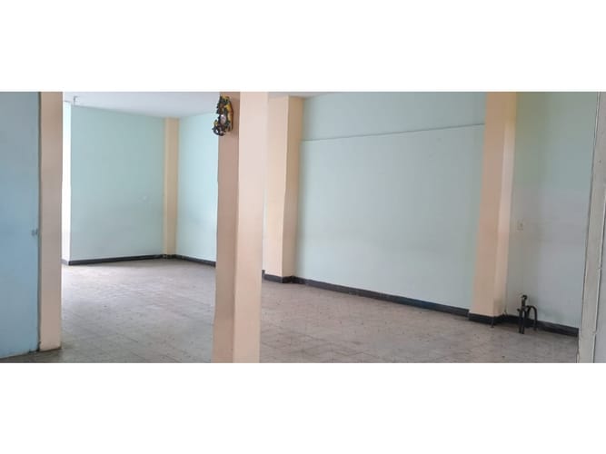 Casa de 7 alcobas en venta en San Alonso, Bucaramanga, 444 m² · foto 3 de 24