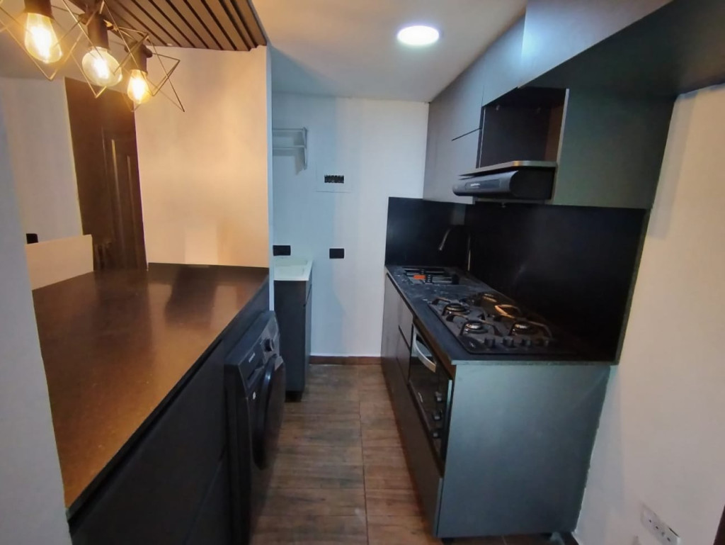 Apartamento en arriendo en Belén, Medellín · foto 4 de 10