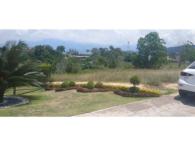 Lote en venta en Ruitoque Bajo, Girón, 692 m² · foto 4 de 5