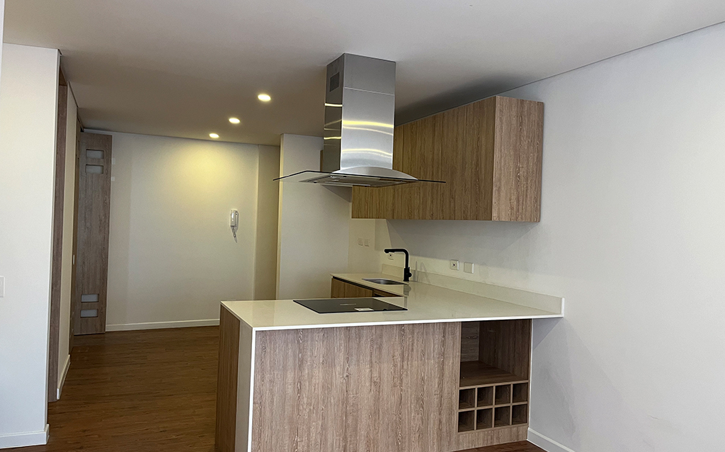 Apartamento en venta en Santa Barbara, Bogotá · foto 3 de 19