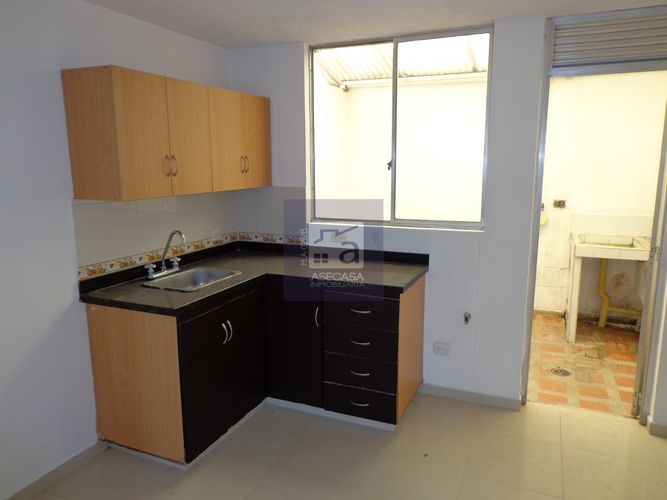 Casa de 3 alcobas en arriendo en Las Amarillas, Piedecuesta, 115 m² · foto 3 de 19