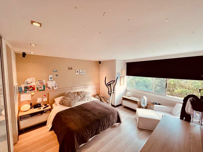 Apartamento de 3 alcobas en venta en El Poblado, Medellín, 202 m² · foto 2 de 18