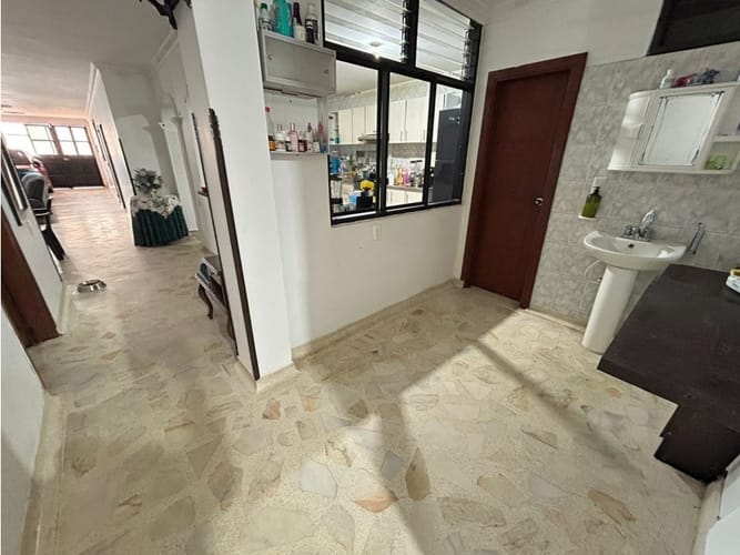 Casa de 9 alcobas en venta en San Alonso, Bucaramanga, 540 m² · foto 10 de 20