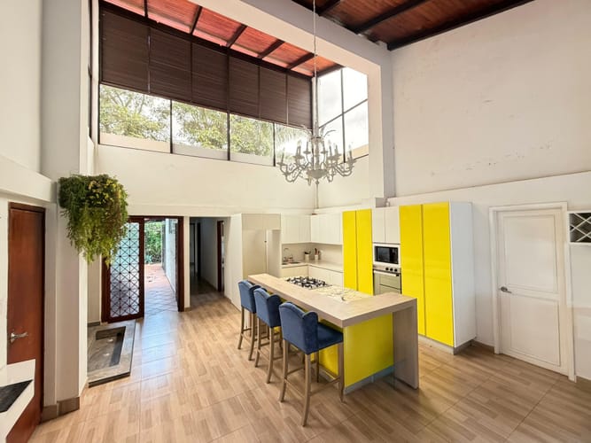 Casa de 5 alcobas en venta en Cascajal, Cali, 295 m² · foto 4 de 17