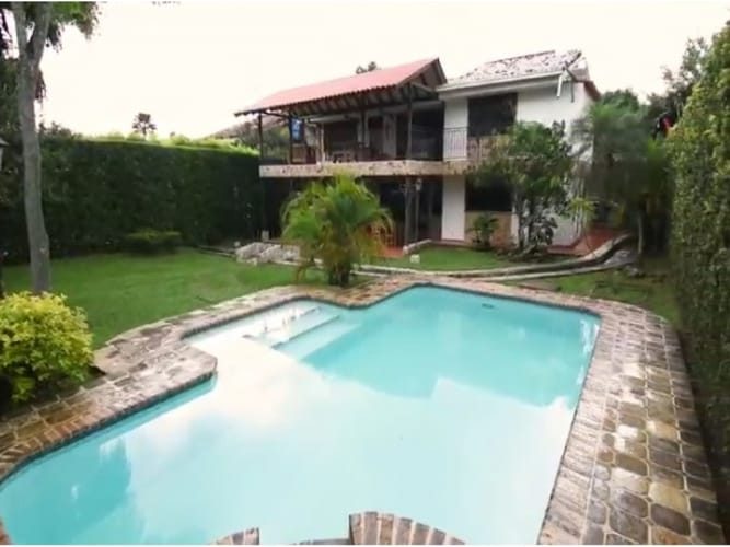 Casa de 4 alcobas en venta en Pance, Cali, 400 m² · foto 2 de 24