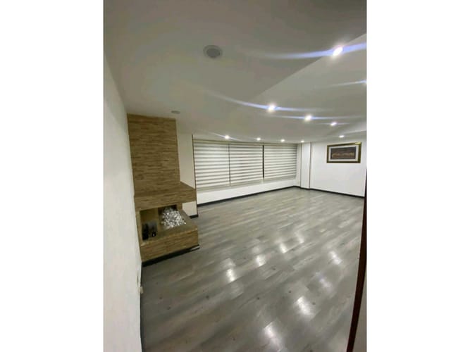 Apartamento en venta en Country Club, Bogotá · foto 4 de 15