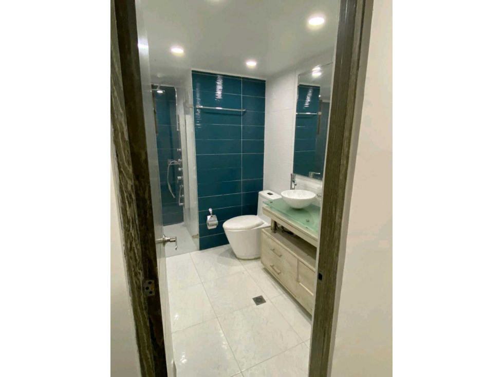Apartamento en venta en Country Club, Bogotá · foto 8 de 15