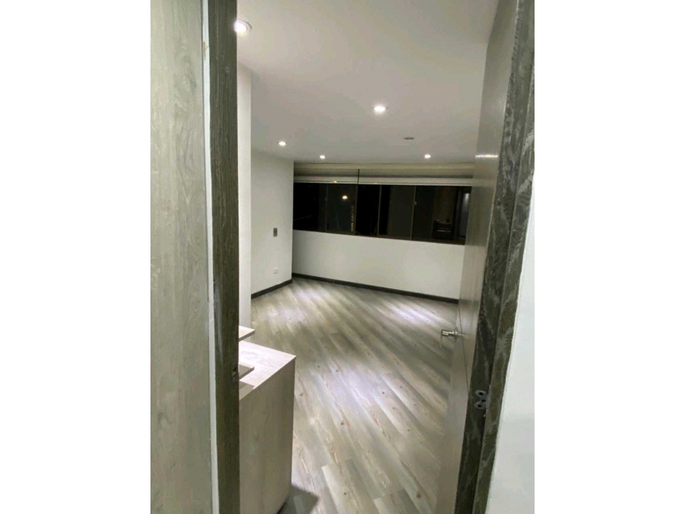 Apartamento en venta en Country Club, Bogotá · foto 14 de 15
