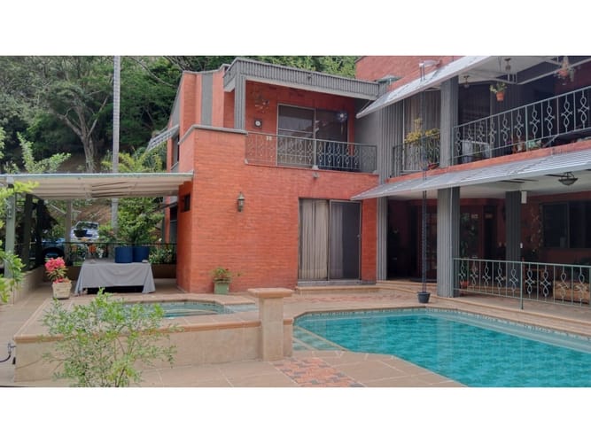 Casa de 6 alcobas en venta en Pance, Cali, 450 m² · foto 13 de 19