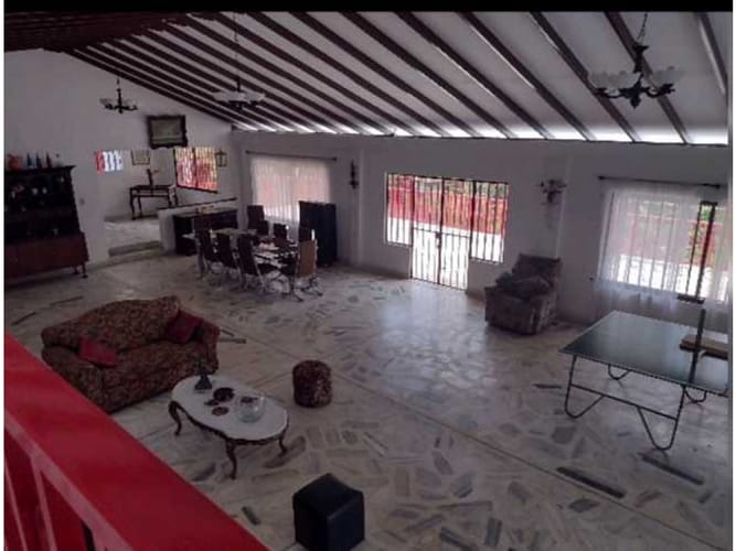 Casa de 8 alcobas en venta en Campo Alegre, Santa Marta, 600 m² · foto 3 de 24