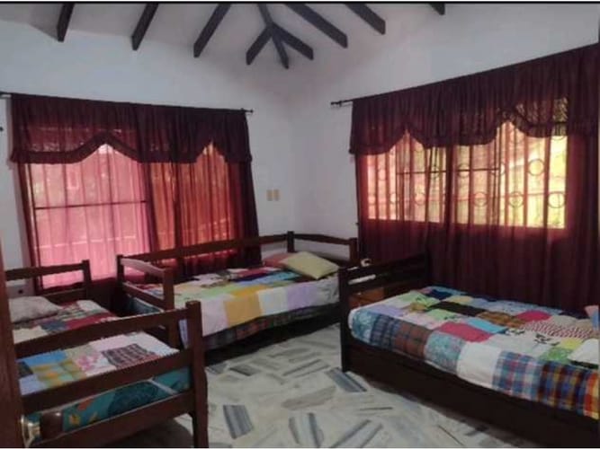 Casa de 8 alcobas en venta en Campo Alegre, Santa Marta, 600 m² · foto 6 de 24