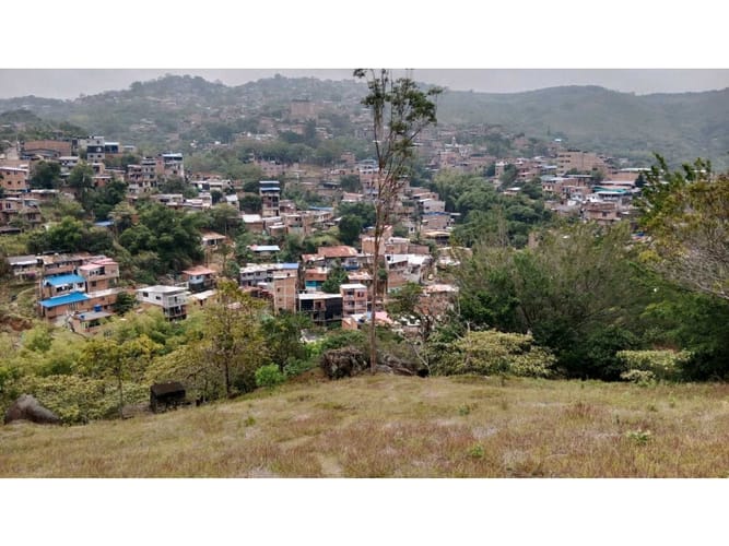 Casa de 8 alcobas en venta en Campo Alegre, Santa Marta, 600 m² · foto 17 de 24