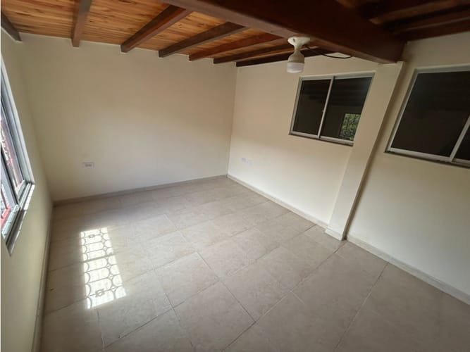 Apartamento de 5 alcobas en venta en Portanova, Piedecuesta, 80 m² · foto 13 de 23