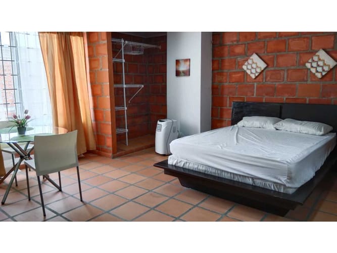 Edificio en venta en Santa Anita, Cali, 660 m² · foto 3 de 7