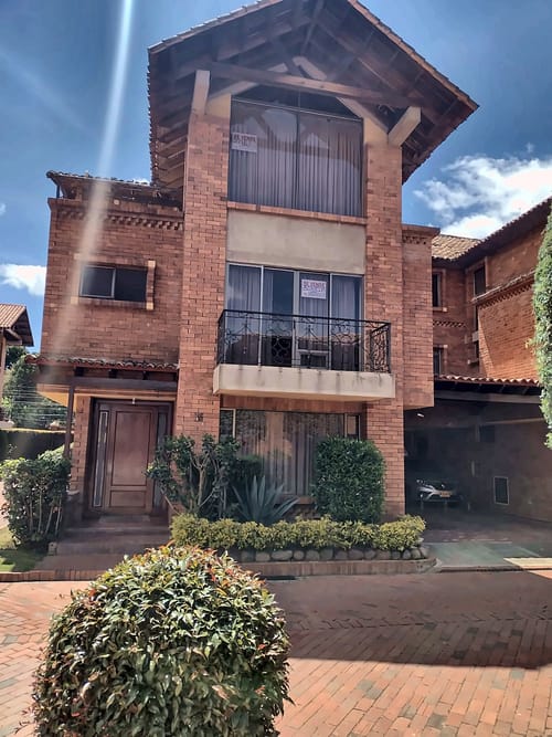 Casa de 4 alcobas en venta en Santa Cecilia Ii, Chía, 250 m² · foto 2 de 20